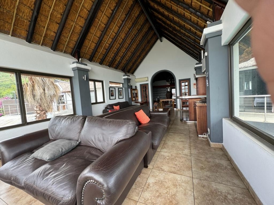 10 Bedroom Property for Sale in Kosmos North West